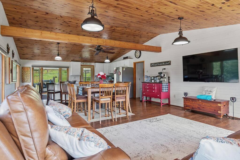 Papa'S Place On Willow Creek Кастер Экстерьер фото